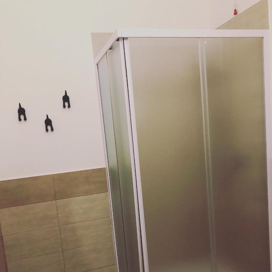 Via Fiume Cento 17 Otel La Spezia Dış mekan fotoğraf