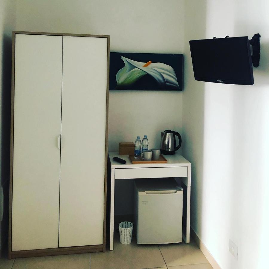 Via Fiume Cento 17 Otel La Spezia Dış mekan fotoğraf